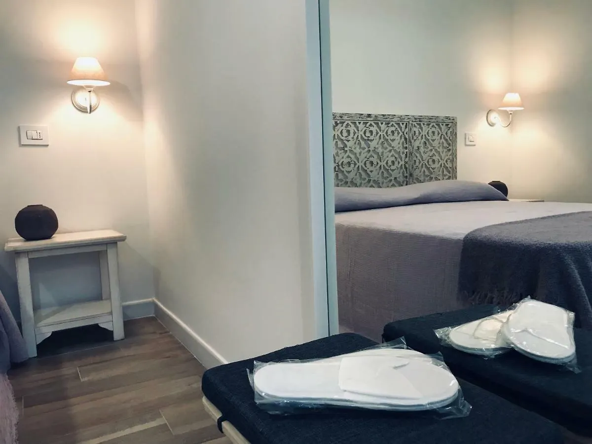 Bellhome 3 - Elegante Appartamento Nel Centro Di Μπάρι